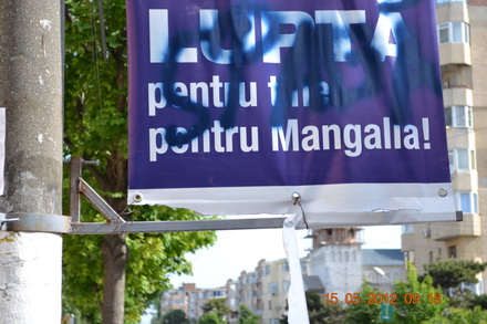 bannerele si steagurile lui radu cristian au fost din nou vandalizate vezi pe cine acuza staff ul sau bannerele si steagurile lui radu cristian au fost din nou vandalizate vezi pe cine acuza staff ul sau