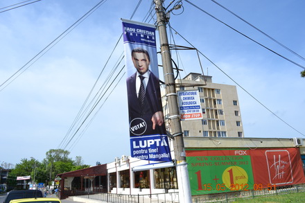 bannerele si steagurile lui radu cristian au fost din nou vandalizate vezi pe cine acuza staff ul sau bannerele si steagurile lui radu cristian au fost din nou vandalizate vezi pe cine acuza staff ul sau