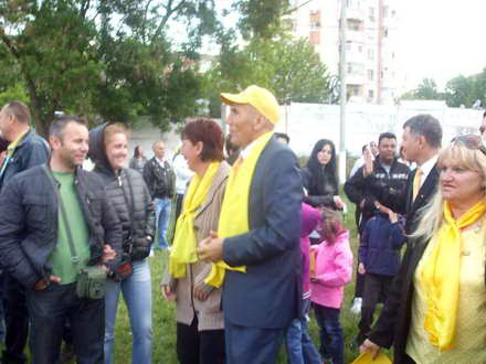 vom aduce bani suficienti astfel incat orasul sa fie schimbat in bine gheorghe hansa garanteaza progresul vom aduce bani suficienti astfel incat orasul sa fie schimbat in bine gheorghe hansa garanteaza progresul