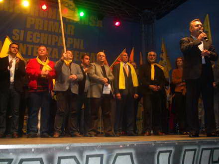 vom aduce bani suficienti astfel incat orasul sa fie schimbat in bine gheorghe hansa garanteaza progresul vom aduce bani suficienti astfel incat orasul sa fie schimbat in bine gheorghe hansa garanteaza progresul