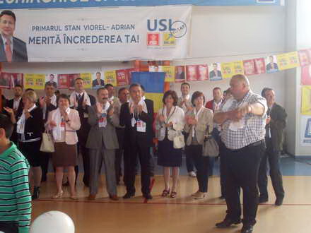 veniti la vot pentru a va asigura ca techirghiolul merge inainte adrian stan candidatul usl pentru un veniti la vot pentru a va asigura ca techirghiolul merge inainte adrian stan candidatul usl pentru un