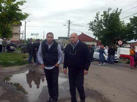 veniti la vot pentru a va asigura ca techirghiolul merge inainte adrian stan candidatul usl pentru un veniti la vot pentru a va asigura ca techirghiolul merge inainte adrian stan candidatul usl pentru un