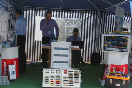 a treia editie marca euro vial lighting expozitia electrica demonstrativa cele mai noi solutii de iluminat a treia editie marca euro vial lighting expozitia electrica demonstrativa cele mai noi solutii de iluminat