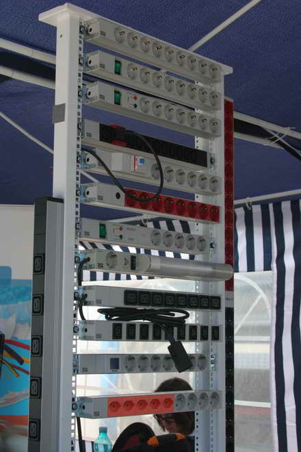 a treia editie marca euro vial lighting expozitia electrica demonstrativa cele mai noi solutii de iluminat a treia editie marca euro vial lighting expozitia electrica demonstrativa cele mai noi solutii de iluminat