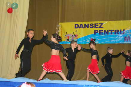 gradinita de aplicatie a colegiului national pedagogic marea castigatoare a festivalului dansez pentru gradinita de aplicatie a colegiului national pedagogic marea castigatoare a festivalului dansez pentru
