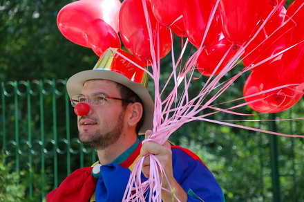 festival cu printi si printese la spital de ziua copilului sc arimex comexim 2000 srl le a pregatit copiilor festival cu printi si printese la spital de ziua copilului sc arimex comexim 2000 srl le a pregatit copiilor