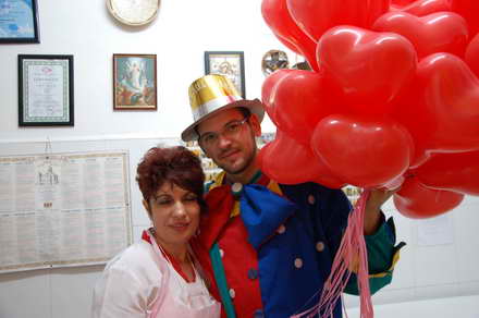 festival cu printi si printese la spital de ziua copilului sc arimex comexim 2000 srl le a pregatit copiilor festival cu printi si printese la spital de ziua copilului sc arimex comexim 2000 srl le a pregatit copiilor