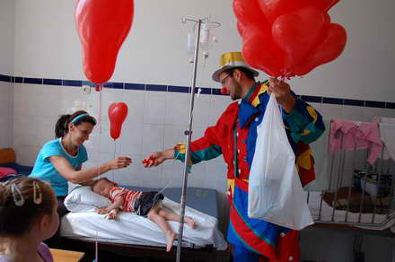 festival cu printi si printese la spital de ziua copilului sc arimex comexim 2000 srl le a pregatit copiilor festival cu printi si printese la spital de ziua copilului sc arimex comexim 2000 srl le a pregatit copiilor