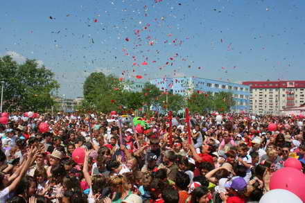 navodari surpriza placuta a litoralului primarul nicolae matei a inaugurat parcul tara piticilor galerie navodari surpriza placuta a litoralului primarul nicolae matei a inaugurat parcul tara piticilor galerie