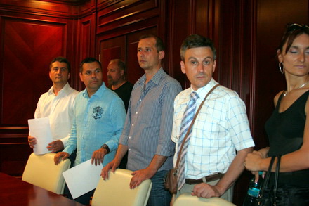 nu mai astept note de la bucuresti mazare ii trage de urechi pe primarii psd care au pierdut alegerile nu mai astept note de la bucuresti mazare ii trage de urechi pe primarii psd care au pierdut alegerile