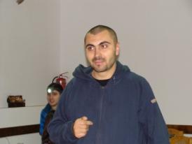 Ionuţ vrea să trăiască