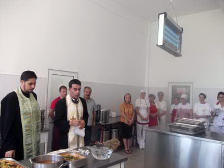 de sfintii apostoli petru si pavel pacientii au avut un meniu delicios oferit de arimex comexim 2000 de sfintii apostoli petru si pavel pacientii au avut un meniu delicios oferit de arimex comexim 2000