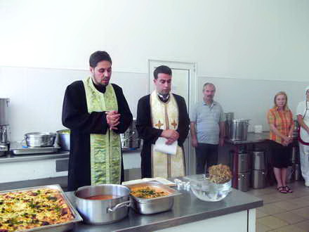 de sfintii apostoli petru si pavel pacientii au avut un meniu delicios oferit de arimex comexim 2000 de sfintii apostoli petru si pavel pacientii au avut un meniu delicios oferit de arimex comexim 2000