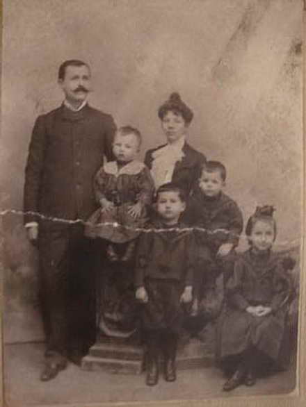 file de poveste moda de la paris pe strazile constantei galerie foto 93792 373844