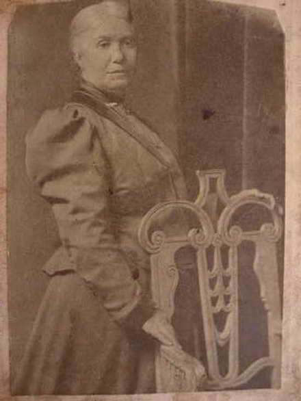 file de poveste moda de la paris pe strazile constantei galerie foto 93792 373844