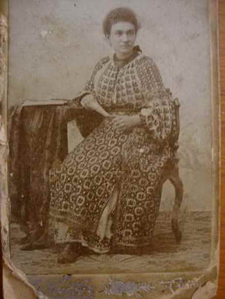 file de poveste moda de la paris pe strazile constantei galerie foto 93792 373844