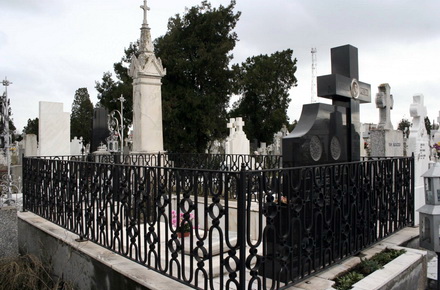 arhive-cimitir2.jpg