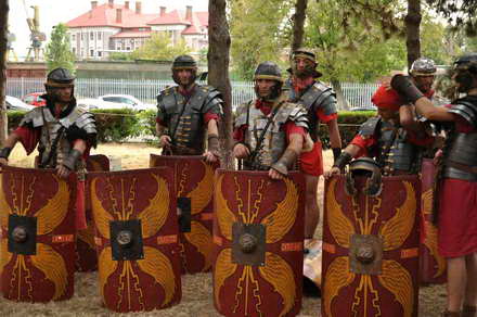 lectia de istorie predata in vechiul tomis orasul constanta a fost trei zile teatrul luptelor dintre lectia de istorie predata in vechiul tomis orasul constanta a fost trei zile teatrul luptelor dintre