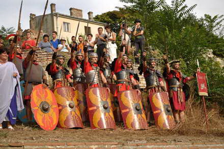 lectia de istorie predata in vechiul tomis orasul constanta a fost trei zile teatrul luptelor dintre lectia de istorie predata in vechiul tomis orasul constanta a fost trei zile teatrul luptelor dintre