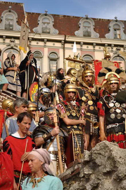 lectia de istorie predata in vechiul tomis orasul constanta a fost trei zile teatrul luptelor dintre lectia de istorie predata in vechiul tomis orasul constanta a fost trei zile teatrul luptelor dintre