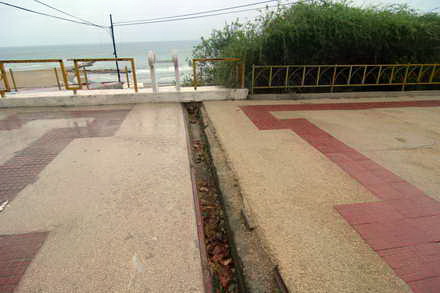 va accidentati pe raspunderea dumneavoastrapericolele care pandesc pe aleea de promenada de la modern va accidentati pe raspunderea dumneavoastrapericolele care pandesc pe aleea de promenada de la modern