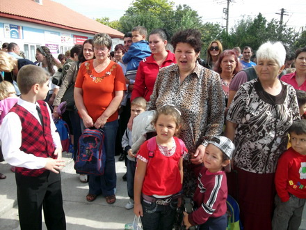 nu a ratat nicio festivitateprimarul mariana gaju la inceput de an scolar galerie foto 83056 380418 nu a ratat nicio festivitateprimarul mariana gaju la inceput de an scolar galerie foto 83056 380418