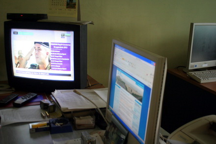 reportaj la statia constanta a consiliului national al audio vizualuluice face un inspector cna pe opt reportaj la statia constanta a consiliului national al audio vizualuluice face un inspector cna pe opt