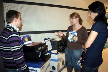 show expozitional in constantabrother a prezentat ultimele tendinte in industria imprimantelor galerie show expozitional in constantabrother a prezentat ultimele tendinte in industria imprimantelor galerie