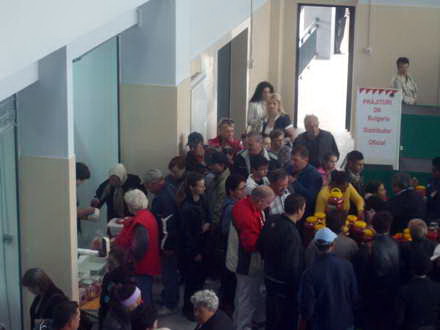 primarul mariana gaju vrea o piata ca la valu lui traian produsele bulgaresti s au vandut ca painea calda primarul mariana gaju vrea o piata ca la valu lui traian produsele bulgaresti s au vandut ca painea calda