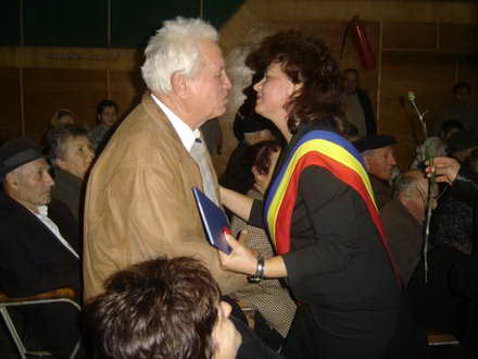 au spus da dupa jumatate de secol primarul ancuta belu a oficiat 77 de cununii de aur galerie foto 67037 au spus da dupa jumatate de secol primarul ancuta belu a oficiat 77 de cununii de aur galerie foto 67037