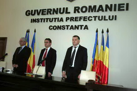 cine i s a alaturat sa l sustina eugen bola a fost investit in functia de prefect galerie foto 63208 cine i s a alaturat sa l sustina eugen bola a fost investit in functia de prefect galerie foto 63208