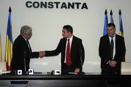 cine i s a alaturat sa l sustina eugen bola a fost investit in functia de prefect galerie foto 63208 cine i s a alaturat sa l sustina eugen bola a fost investit in functia de prefect galerie foto 63208
