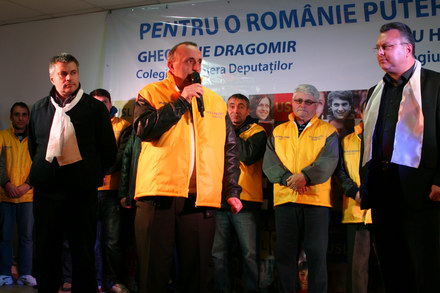 liberalii dragomir si hasotti si au lansat candidaturile pentru parlamentare 78706 387823 liberalii dragomir si hasotti si au lansat candidaturile pentru parlamentare 78706 387823