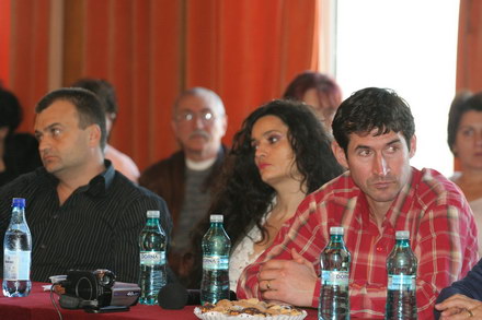 candidatii usl s au intalnit cu cadrele medicale eduard martin vad oportuna iesirea medicilor din legea candidatii usl s au intalnit cu cadrele medicale eduard martin vad oportuna iesirea medicilor din legea