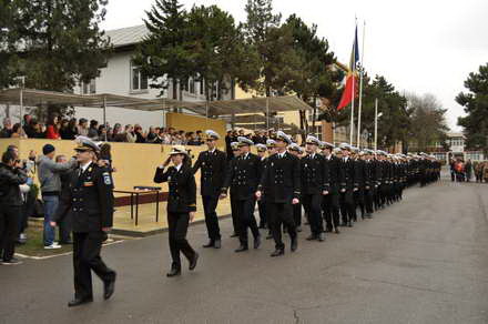 absolventii academiei navale avansati in grad de ziua nationala sefele de promotie au fost distinse cu absolventii academiei navale avansati in grad de ziua nationala sefele de promotie au fost distinse cu