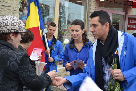 gigi chiru candidatul ard in colegiul 4 senat printre constanteni de ziua nationala a romaniei 95437 gigi chiru candidatul ard in colegiul 4 senat printre constanteni de ziua nationala a romaniei 95437