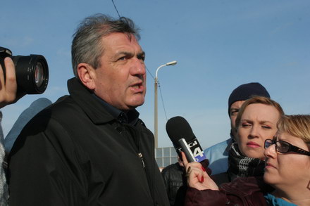 candidatul usl mircea dobre asteptam de peste 8 ani acest moment asteptam licitatia si inceperea lucrarilor candidatul usl mircea dobre asteptam de peste 8 ani acest moment asteptam licitatia si inceperea lucrarilor