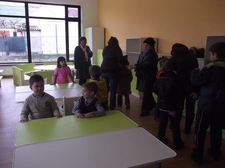la inaugurarea celei mai frumoase gradinite din judet ce sfaturi le au dat adrian stan si eduard martin la inaugurarea celei mai frumoase gradinite din judet ce sfaturi le au dat adrian stan si eduard martin