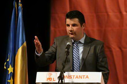 incepem lupta cu usl ul si cu hotiile lor gigi chiru reconfirmat la conducerea pdl constanta in prezenta incepem lupta cu usl ul si cu hotiile lor gigi chiru reconfirmat la conducerea pdl constanta in prezenta