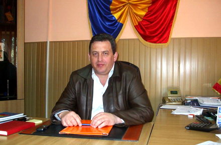 Nicolae_Balcescu_primar_Viorel_Balan_01.jpg
