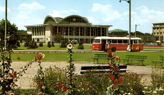 stiti ca autobuzele actualului ratc circulau si in judet cum puteai ajunge de la constanta in statiuni stiti ca autobuzele actualului ratc circulau si in judet cum puteai ajunge de la constanta in statiuni