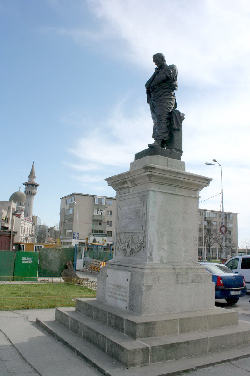 viceprimarul constantei decebal fagadau statuia lui ovidiu nu va fi mutata niciun centimetru galerie viceprimarul constantei decebal fagadau statuia lui ovidiu nu va fi mutata niciun centimetru galerie