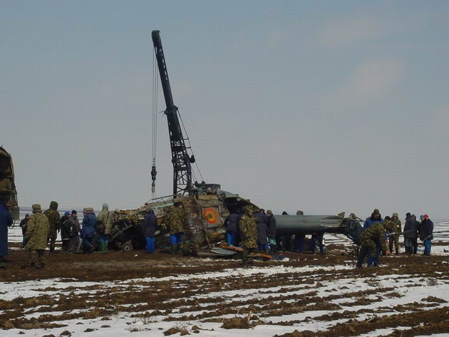 un elicopter s a prabusit trei victime zece ani de la tragedia din apropierea cimitirului musulman de un elicopter s a prabusit trei victime zece ani de la tragedia din apropierea cimitirului musulman de