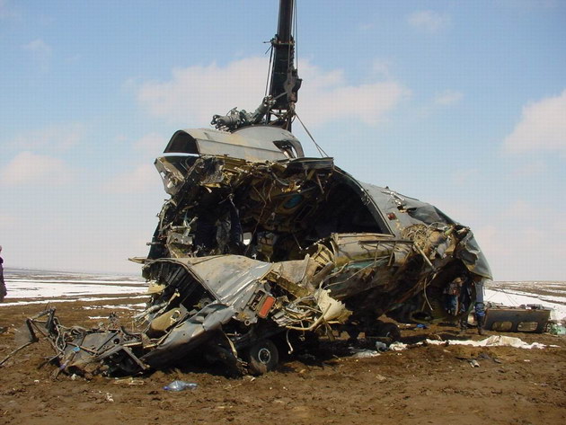 un elicopter s a prabusit trei victime zece ani de la tragedia din apropierea cimitirului musulman de un elicopter s a prabusit trei victime zece ani de la tragedia din apropierea cimitirului musulman de