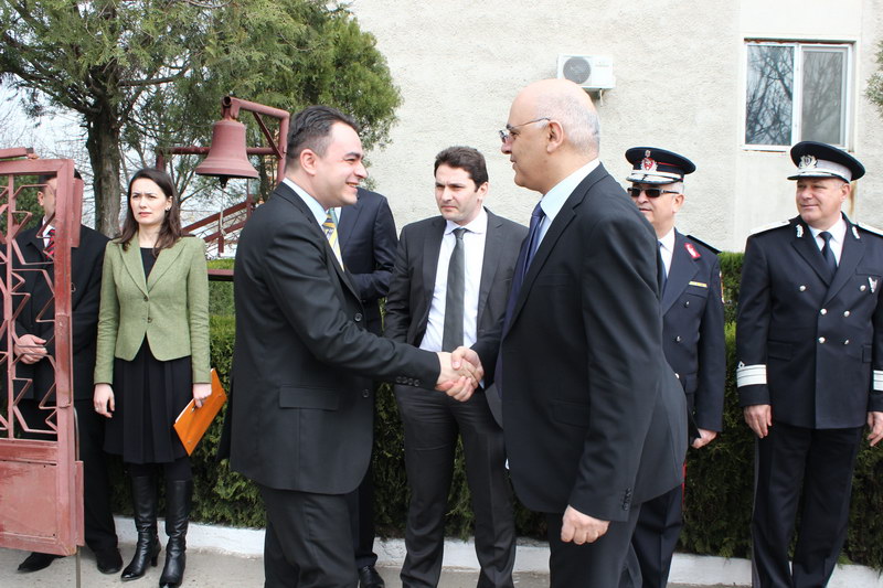 inaugurare in prezenta a doi secretari de stat centru de pregatire in descarcerare si asistenta medicala inaugurare in prezenta a doi secretari de stat centru de pregatire in descarcerare si asistenta medicala