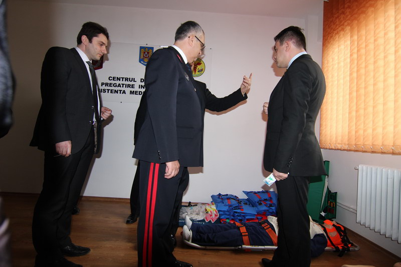 inaugurare in prezenta a doi secretari de stat centru de pregatire in descarcerare si asistenta medicala inaugurare in prezenta a doi secretari de stat centru de pregatire in descarcerare si asistenta medicala