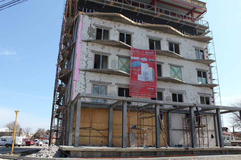 mai sunt 13 zile pana la 1 mai mastodontii de beton de langa hotel condor iti fura ochii in mamaia galerie mai sunt 13 zile pana la 1 mai mastodontii de beton de langa hotel condor iti fura ochii in mamaia galerie