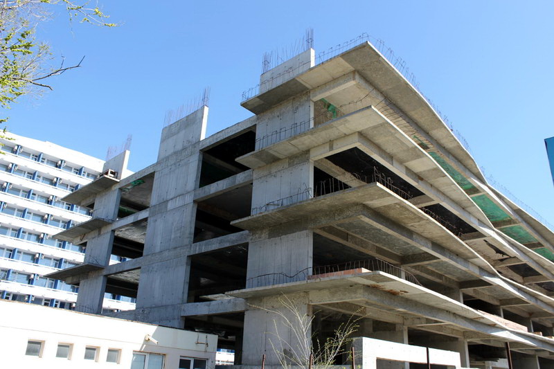 mai sunt 11 zile pana la 1 mai statiunea mamaia si a tras look de santier sinistru langa hotel aurora mai sunt 11 zile pana la 1 mai statiunea mamaia si a tras look de santier sinistru langa hotel aurora