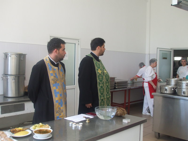 florii cu soare soare cu florii societatea arimex comexim 2000 nu a uitat de pacienti in aceasta zi de florii cu soare soare cu florii societatea arimex comexim 2000 nu a uitat de pacienti in aceasta zi de
