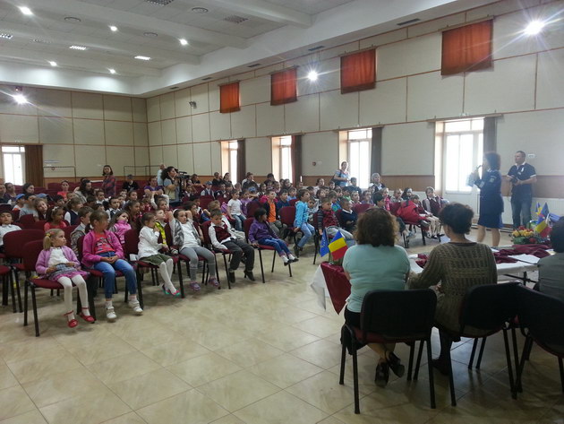 primaria cumpana preocupata de siguranta celor mici mariana gaju copiii sunt valoarea noastra galerie primaria cumpana preocupata de siguranta celor mici mariana gaju copiii sunt valoarea noastra galerie